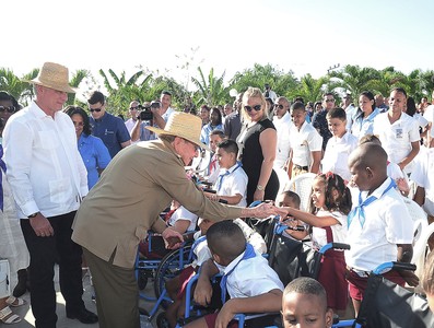 Inauguración de la Escuela Especial Amistad Cuba-Vietnam