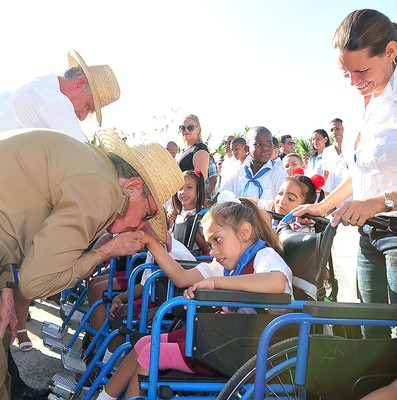 Inauguración de la Escuela Especial Amistad Cuba-Vietnam
