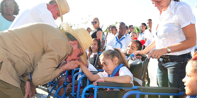 Inauguración de la Escuela Especial Amistad Cuba-Vietnam