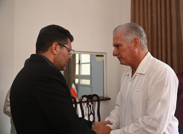 Firma Presidente cubano Libro de Condolencias en honor al Gran Ayatolá Alí Jameneí 15