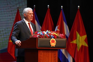 Presidente Díaz-Canel en Vietnam 56