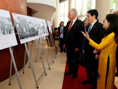 Presidente Díaz-Canel en Vietnam