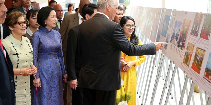 Presidente Díaz-Canel en Vietnam