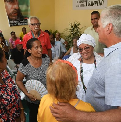 Visita Díaz-Canel dos lugares de La Habana hechos con amor