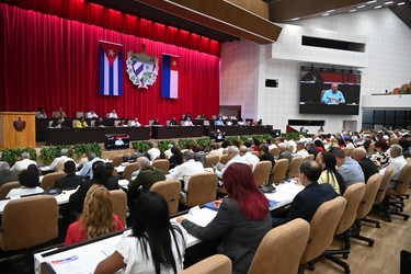 Comienzo del Quinto Período Ordinario de Sesiones de la X Legislatura de la Asamblea Nacional del Poder Popular 6
