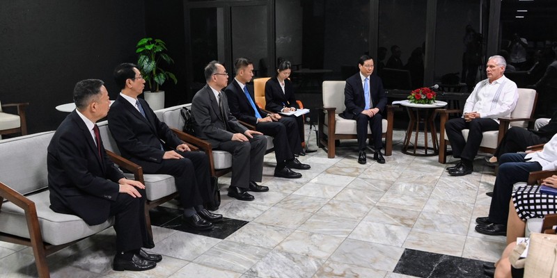 Recibió Díaz-Canel a Fiscal General de la República Popular China