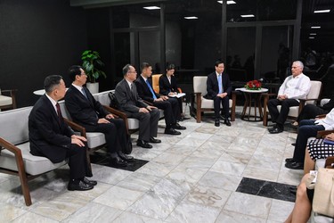 Recibió Díaz-Canel a Fiscal General de la República Popular China 1
