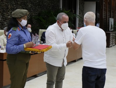 Acto de Reconocimiento al Centro Nacional Coordinador de Ensayos Clínicos
