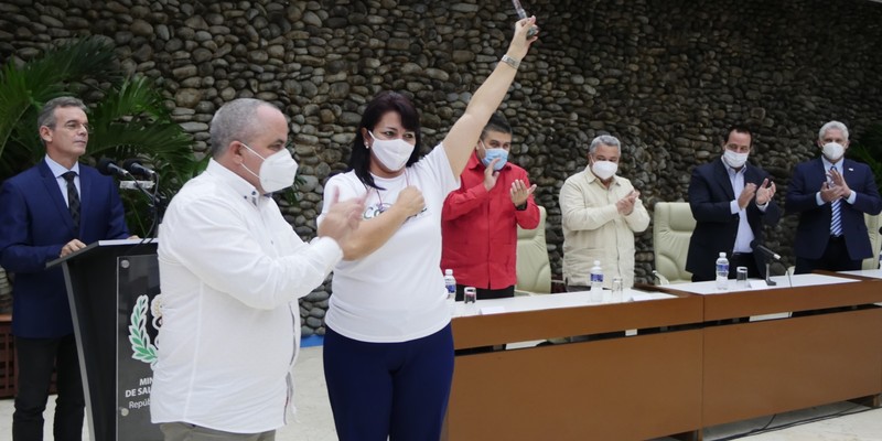 Acto de Reconocimiento al Centro Nacional Coordinador de Ensayos Clínicos