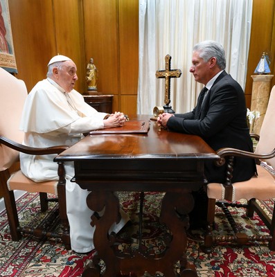 Díaz-Canel y el Papa Francisco sostuvieron un grato encuentro