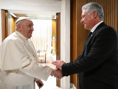 Díaz-Canel y el Papa Francisco sostuvieron un grato encuentro
