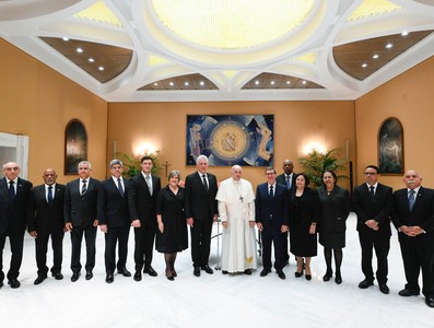Díaz-Canel y el Papa Francisco sostuvieron un grato encuentro