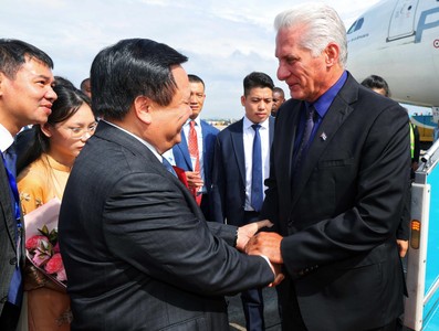 Presidente Díaz-Canel en Vietnam