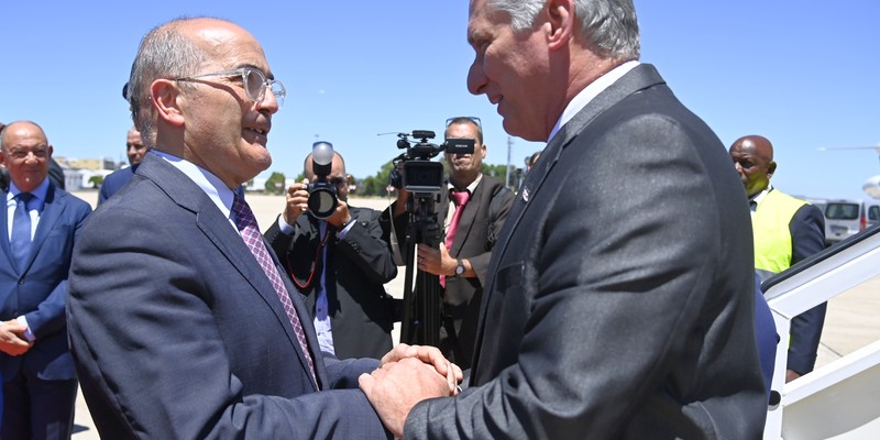 Visita oficial a la República Portuguesa