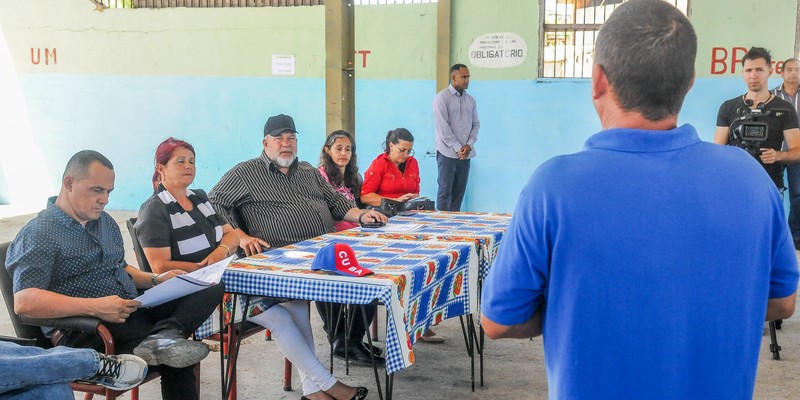 Menos burocracia y más tiempo al lado del pueblo