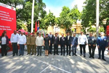 Presidente Díaz-Canel en Vietnam 102