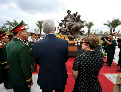 Presidente Díaz-Canel en Vietnam