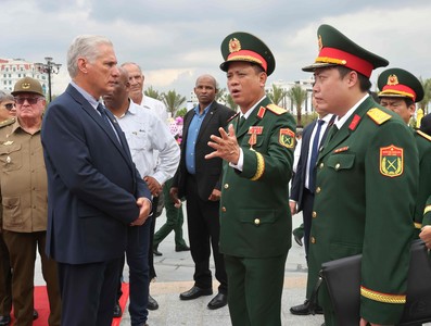 Presidente Díaz-Canel en Vietnam