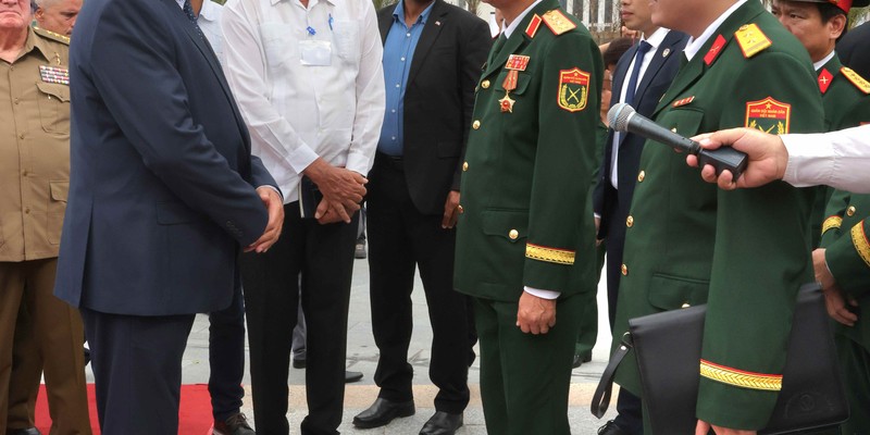 Presidente Díaz-Canel en Vietnam
