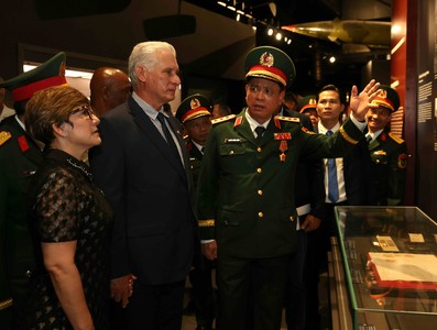 Presidente Díaz-Canel en Vietnam