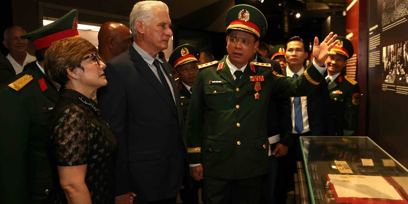 Presidente Díaz-Canel en Vietnam