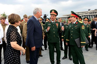 Presidente Díaz-Canel en Vietnam 115