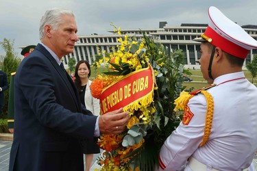 Presidente Díaz-Canel en Vietnam 123