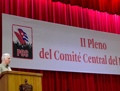 II Pleno del Comité Central del PCC (Segunda Jornada)