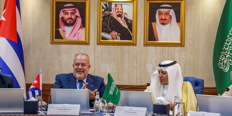 Primer Ministro Manuel Marrero Cruz visita el Reino de Arabia Saudita