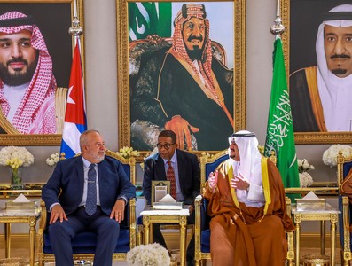Primer Ministro Manuel Marrero Cruz visita el Reino de Arabia Saudita