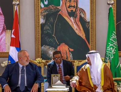 Primer Ministro Manuel Marrero Cruz visita el Reino de Arabia Saudita