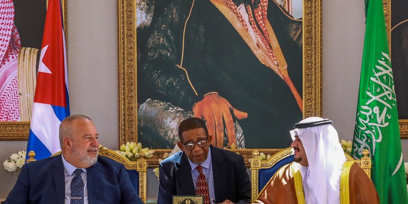 Primer Ministro Manuel Marrero Cruz visita el Reino de Arabia Saudita