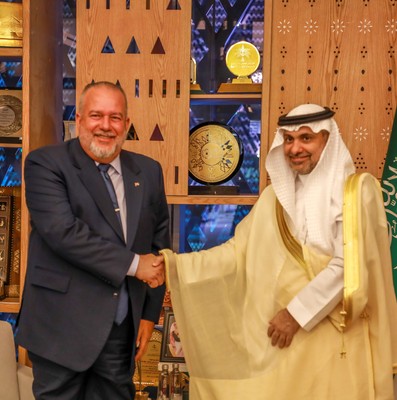 Primer Ministro Manuel Marrero Cruz visita el Reino de Arabia Saudita