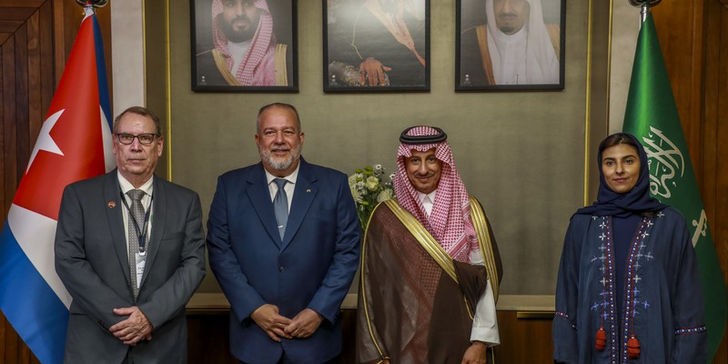 Primer Ministro Manuel Marrero Cruz visita el Reino de Arabia Saudita