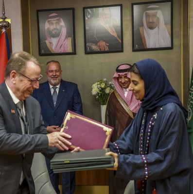 Primer Ministro Manuel Marrero Cruz visita el Reino de Arabia Saudita