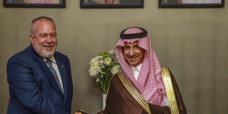 Primer Ministro Manuel Marrero Cruz visita el Reino de Arabia Saudita