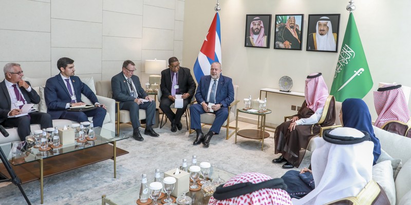 Primer Ministro Manuel Marrero Cruz visita el Reino de Arabia Saudita