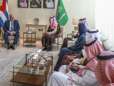 Primer Ministro Manuel Marrero Cruz visita el Reino de Arabia Saudita
