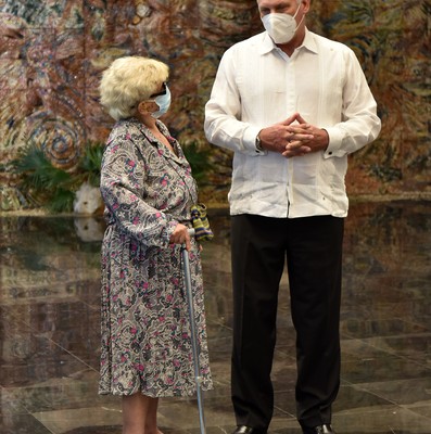 Recibe Graziella Pogolotti Jacobson la Orden 