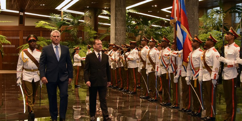 Recibió Díaz-Canel al Presidente del Gobierno de la Federación de Rusia