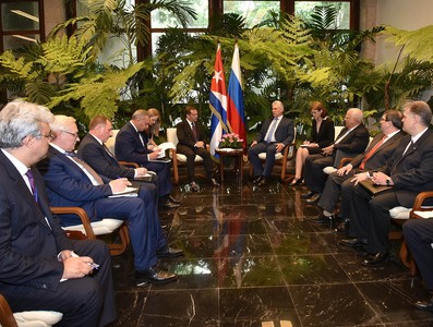 Recibió Díaz-Canel al Presidente del Gobierno de la Federación de Rusia