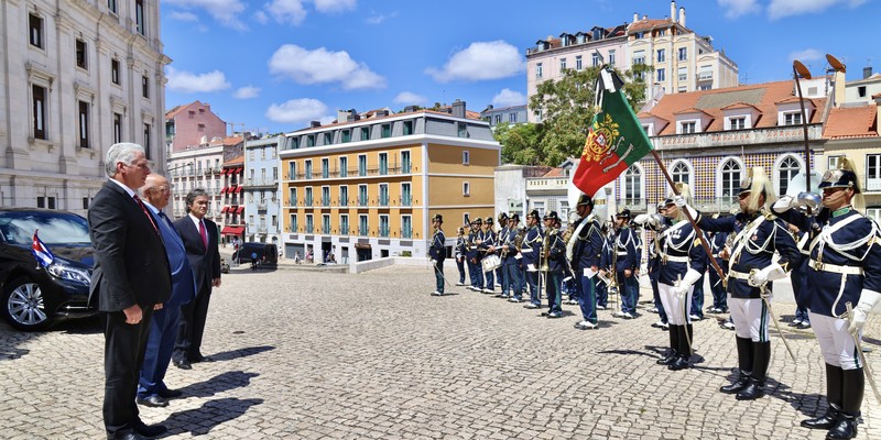 Visita oficial a la República Portuguesa