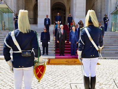 Visita oficial a la República Portuguesa