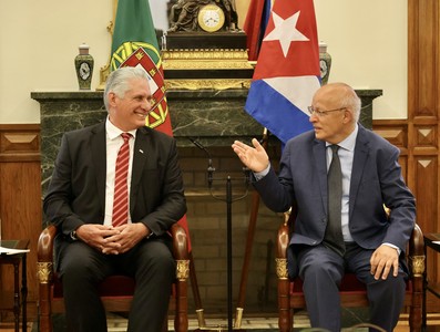 Visita oficial a la República Portuguesa