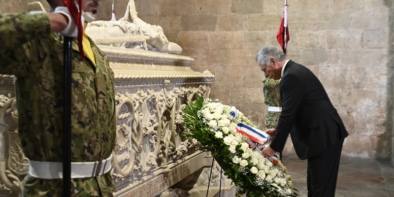 Visita oficial a la República Portuguesa