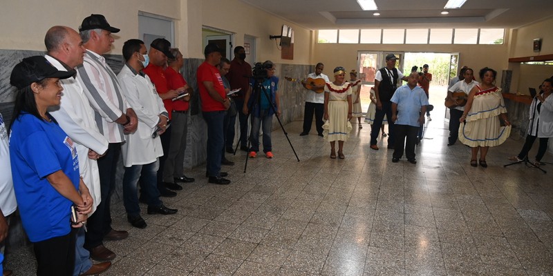 Santa Clara, al encuentro con nuestro pueblo.