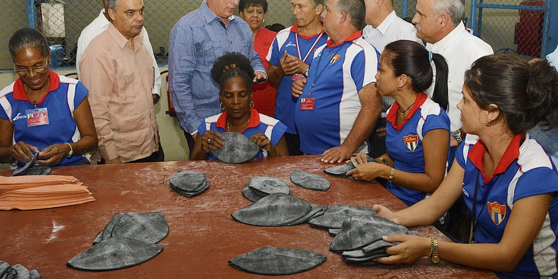 Recorrido de Trabajo Industrias Deportivas y XXXI Seminario de preparación curso escolar 2019-2020 Inder