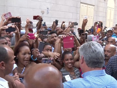 Recorrido por instalaciones y sitios de interés social en La Habana