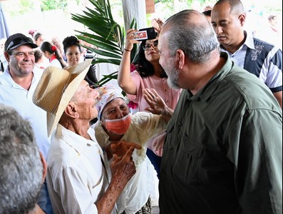 No son tiempos de dirigentes burócratas