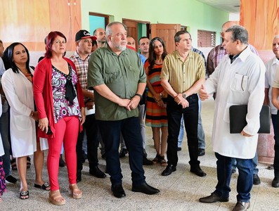 No son tiempos de dirigentes burócratas